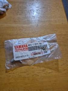 New In Bag Genuine OEM YAMAHA Hose Nipple 6E5-11375-00 - Picture 1 of 2