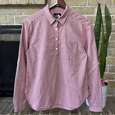 The North Face Womens Red Striped Long Sleeve Roll Up Popover Shirt Size XS Foto 1 de 4