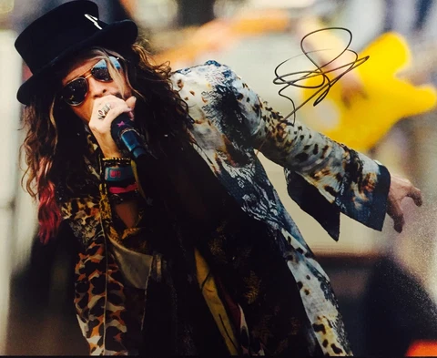 Steven Tyler signed picture Aerosmith Autographed Photo 11x14 Color (Joe Perry) Cover