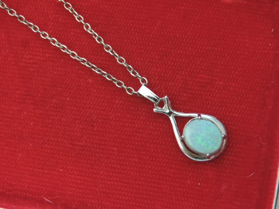 Blu Verde Fiery Opale Pendente Solitario 18 " Color Argento Catenina CD 35.12 - Immagine 1 di 4