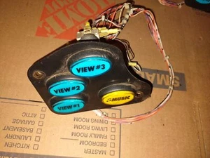 rush 2049 arcade button lot #289 - Picture 1 of 1
