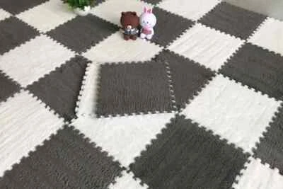 Alfombra de piso suave para niños alfombra de habitación resistente 20 piezas para bebé gateando, dormitorio Foto 1 de 4