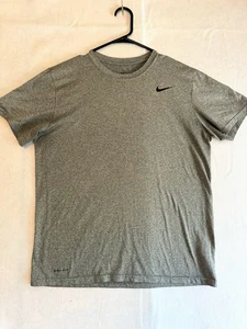 Nike Dri-Fit Womens Large Gray Crewneck T-Shirt Running Fitness Tee - Picture 1 of 8