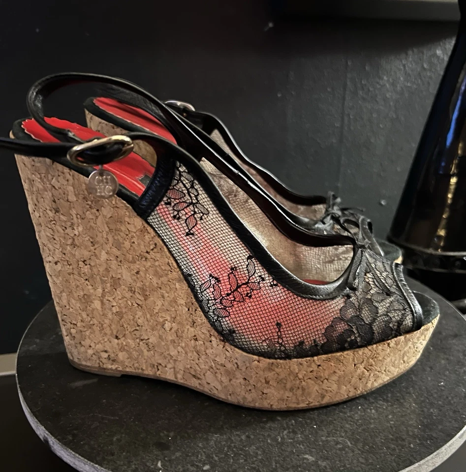 CH Carolina Herrera Cork Platform Sandal Black Lace Size 38 - Image 1 of 4