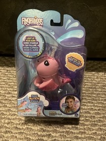 WOWWEE FINGERLINGS - RACHEL THE PINK BABY NARWHAL - FRIENDSHIP @ YOUR FINGERTIPS