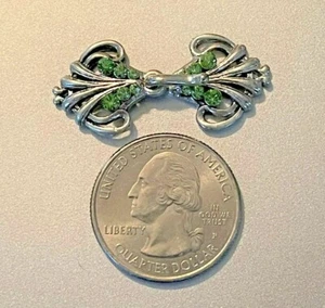 Fan Shaped Beading Clasp Findings with Peridot Swarovski Accents - Picture 1 of 2