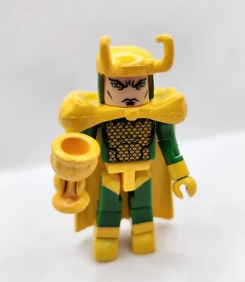 Marvel Minimates Series 16 LOKI 2" Mini Figure - Image 1 of 2