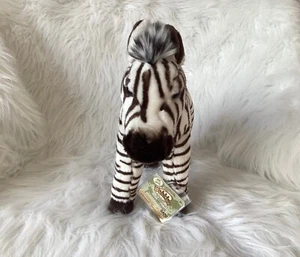 WEBKINZ SIGNATURE ENDANGERED CAPE MOUNTAIN ZEBRA 🦓 WKSE3001 -NEW W/ SEALED CODE - Picture 1 of 5