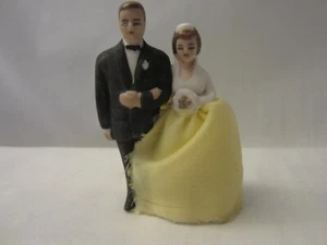1950's Wilton Chicago USA Vintage Porcelain Wedding Cake Topper Made in Japan - Picture 1 of 4