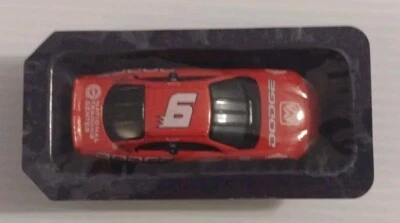 Литой учебный центр NASCAR Dodge UAW Chase Elliott 1:64 запечатанный - Изображение 1 из 2