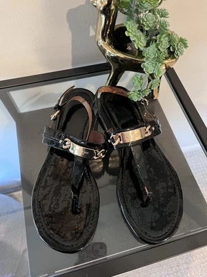 Coach Caterine Black Patent Thong Sandals 8.5B Gold Logo Repair Needed - Image 1 of 4