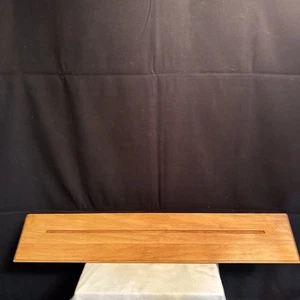Home Interiors Brown Wood Red Accent Wall Plate Display Shelf Year 2001 - Picture 1 of 12