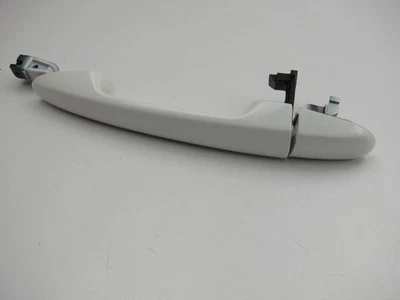 NEW - OUT OF BOX - OEM 2009-2010 Mazda 6 Front Right Exterior Door Handle WHITE - Image 1 of 3