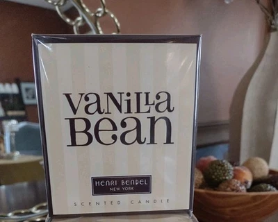HENRI BENDEL VANILLA BEAN Scented Candle - 9.4 oz. NEW in box Sealed  - Image 1 of 4