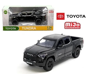 Toyota Tundra TRD 2023 todoterreno 4x4 escala 1/24 modelo diecast - negro con caja - Imagen 1 de 4