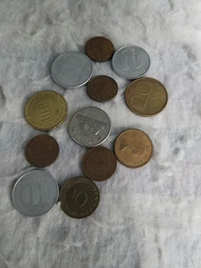 Lot of Foreign Coins Good condition - Picture 1 of 1
