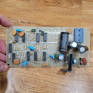 Vintage Universal 7907-S PCB Scheda madre video gioco arcade - Foto 1 di 7