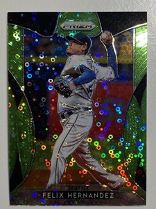 Felix Hernandez 2019 Panini Prizm Baseball Lime Green Donut Circles #98/199