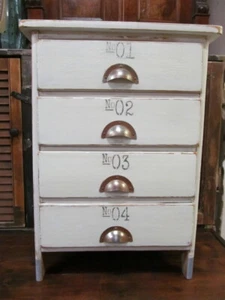 Shabby chic Putzschrank, Antik, Vintage, Kommode, Vorratsschrank Schrank - Bild 1 von 12