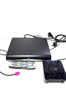 SKY+ HD BOX DRX890 500GB MIT FERNBEDIENUNG & NETZKABEL HDMI UND ROUTER - Bild 1 von 10