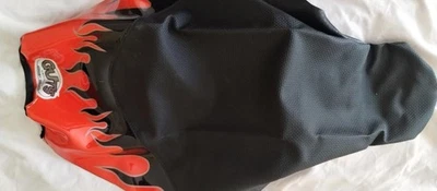 Cubierta de asiento con pinza GUTS Honda 2004-2009 CRF250R CRF250X y 2005-2008 CRF450R Foto 1 de 2