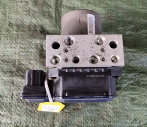 71753114 Aggregato ABS  ALFA ROMEO 159 (X8) 2.0 JTDm SW 5p/d/1956cc - Picture 1 of 5