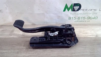 2019-2021 CHRYSLER PACIFICA STOP BRAKE PEDAL OEM 4581970AC - Image 1 of 4