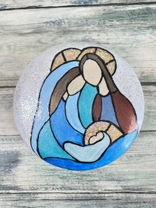 Artisan Hand Painted Man Made Rock | Christmas Nativity Art 4.5" #B - Bild 1 von 3
