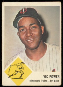 1963 FLEER VIC POWER MINNESOTA TWINS #23 VG+