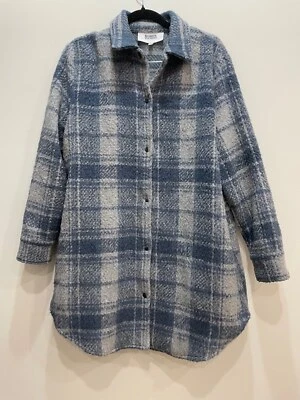 Cazadora larga a cuadros BB Dakota de Steve Madden Keep it simple frontal grande a presión Foto 1 de 4