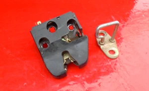 94-01 ACURA INTEGRA REAR BACK TRUNK HATCH LOCK LATCH OEM 4 DOOR SEDAN - Picture 1 of 4