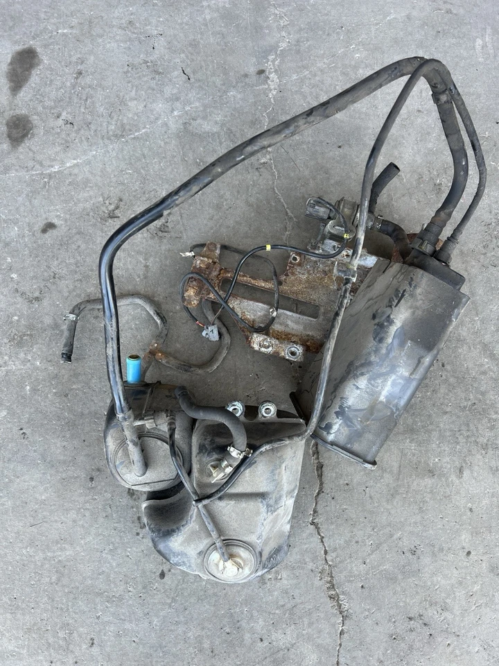 Volvo V70R V70 1998-2000 EVAP tanque de combustible purga ventilación de expansión OEM #3975E Foto 1 de 4