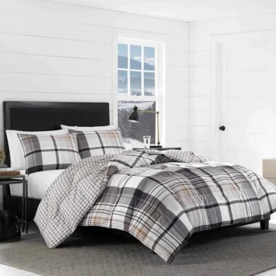 Eddie Bauer Comforter Set Reversible Soft Polyester Plaid King in Black 3-Piece - Image 1 of 4