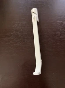 Husqvarna Viking Auto Threaded Lever Sewing Machine Part 416140801 416 14 08-01 - Picture 1 of 6