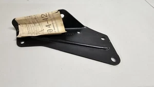 GENUINE GM 0549501  A/C COMPRESSOR BRACKET Brace 1975-80 OLDS BUICK - Picture 1 of 9