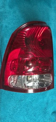 4-дверный левый задний фонарь в сборе со стороны водителя для Buick Rainier 2004-2007 годов выпуска от оригинального производителя идеальный - Изображение 1 из 2