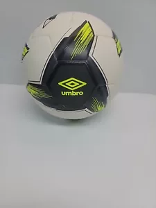 Umbro Tristar Size 5 Official Match Soccer Ball - Picture 1 of 5