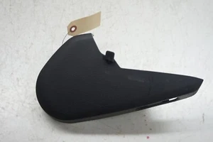 Cubierta del cinturón de seguridad delantero izquierdo Audi Q7 2011-2015 OEM - Imagen 1 de 8