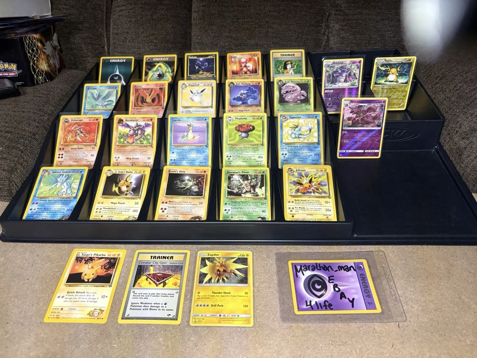 Wotc Pokemon 罕见卡片收藏套装 + Holos Hits 复古底座套装 TCG MOST Nm+ — 第 1/4 张图片