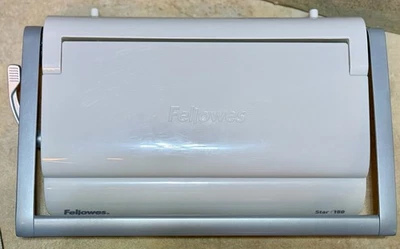 Fellowes Star+ 150 手动冲孔和梳装订机 CRC 52173 — 第 1/4 张图片
