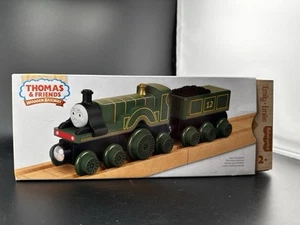 Thomas & seine Freunde Holzeisenbahn Zug Panzer Lok - HBK13 Emily und Tender NEU - Bild 1 von 5