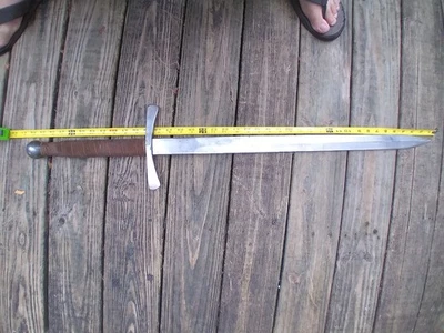 Starfire Rs 28  Stainless Steel Longsword with Leather Grip - Image 1 of 4