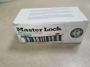 Lot of 6 - Master Lock 3KAWHT-0838 Lockout Padlock, Ka, White, 1-1/4"H - Picture 1 of 4