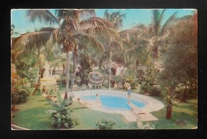 1950er Spanish Courts Swimming Pool Babes Riviera Beach FL Palm Beach Co Postkarte - Bild 1 von 1