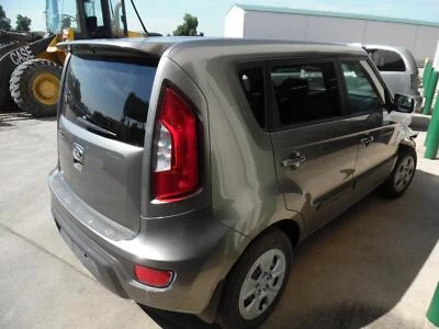 Used Air Cleaner Assembly fits: 2013 Kia Soul 1.6 Grade A - Image 1 of 4