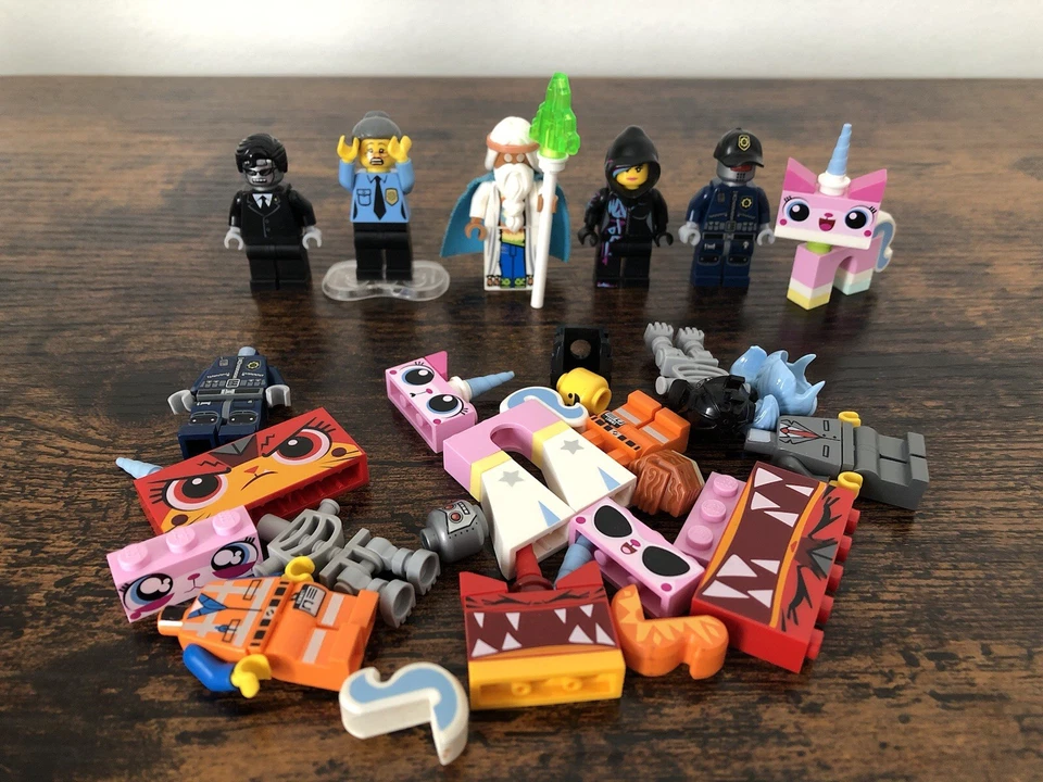 Lote/peças e peças de minifiguras do filme Lego. Unikitty, vitrúvius, Wildstyle, - Imagem 1 de 4