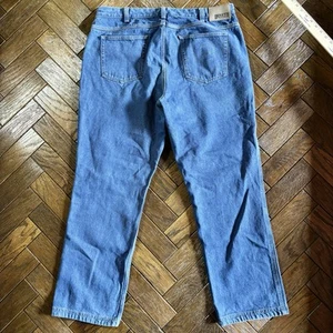 Duluth Trading Co Jeans Mens 40x32 Blue Relaxed Fit Denim Workwear Ex. Cond.!! - Picture 1 of 8