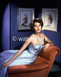 Vintage ACTRESS AVA GARDNER PIN UP - 8X10 PUBLICITY PHOTO - Picture 1 of 1