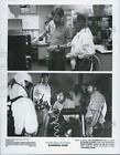 1985 Press Photo Hal Barwood Directs Actor Richard Dysart "Warning Sign"