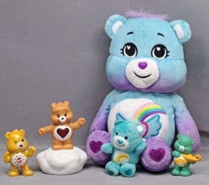 Care Bears Dream Bright Bear Rainbow Heart Wings + 4 pequeños osos de cuidado - Imagen 1 de 9
